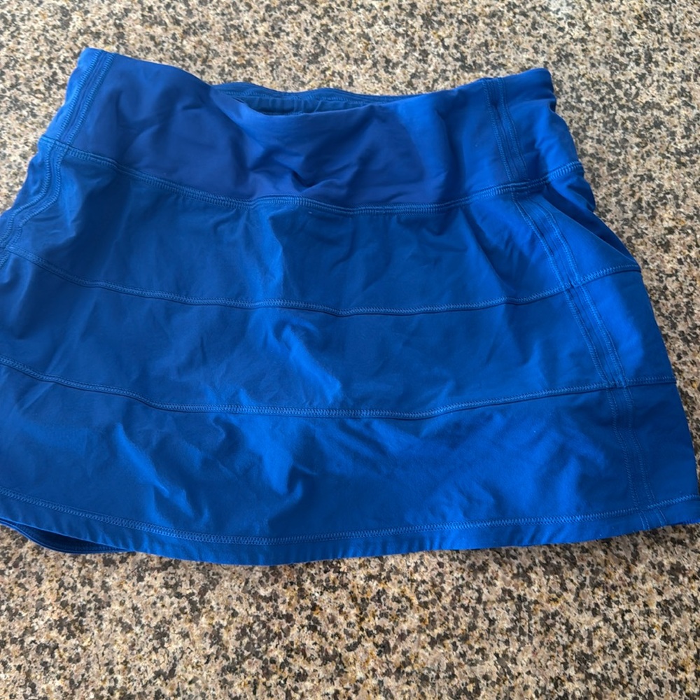 Lululemon Women's Blue Skirt